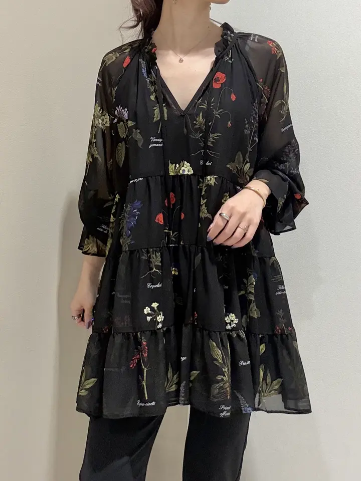 GRACE CONTINENTAL The Banquet FUKUSHIMA YURIE コーディネート画像