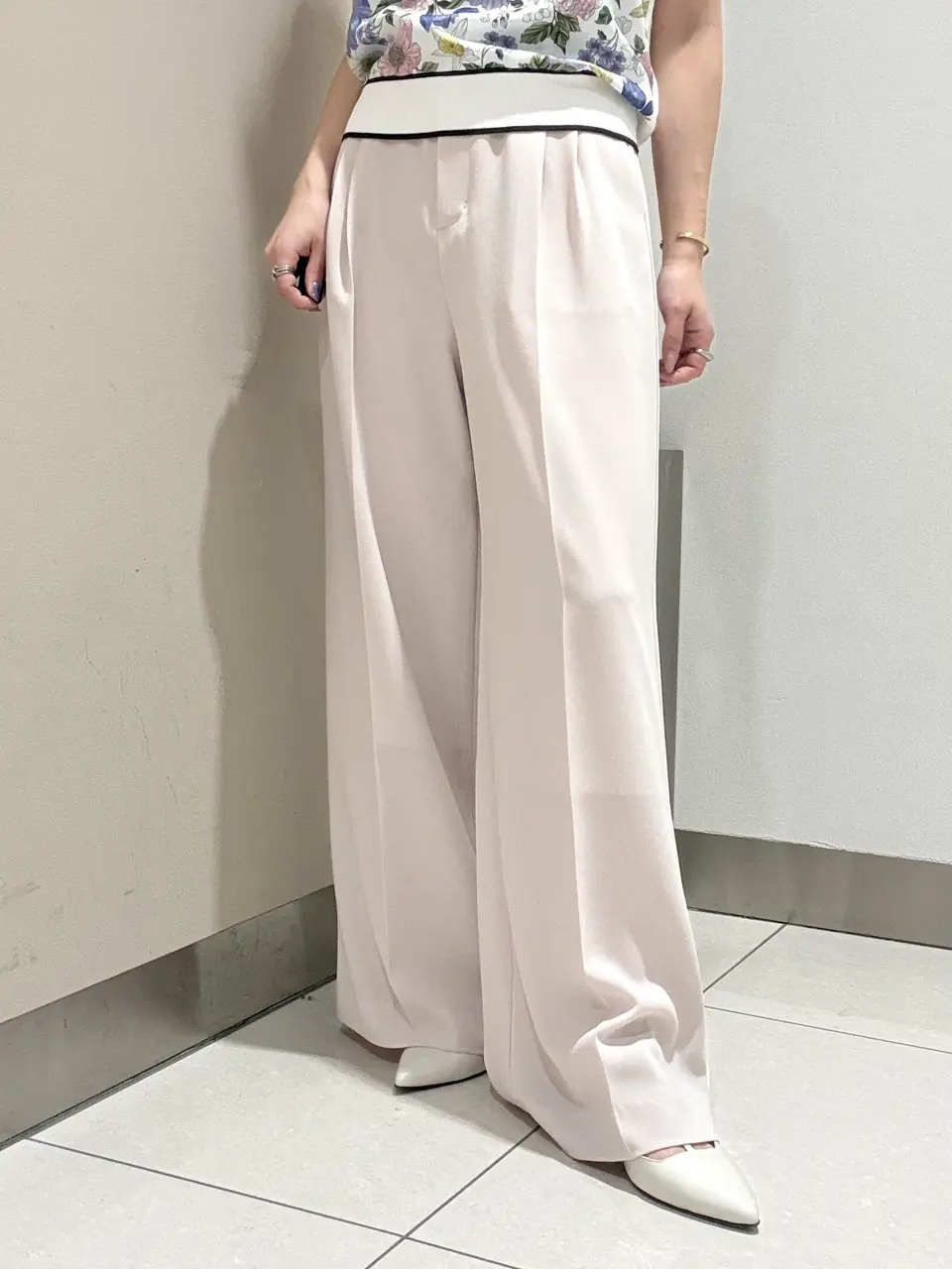 GRACE CONTINENTAL The Banquet FUKUSHIMA YURIE コーディネート画像