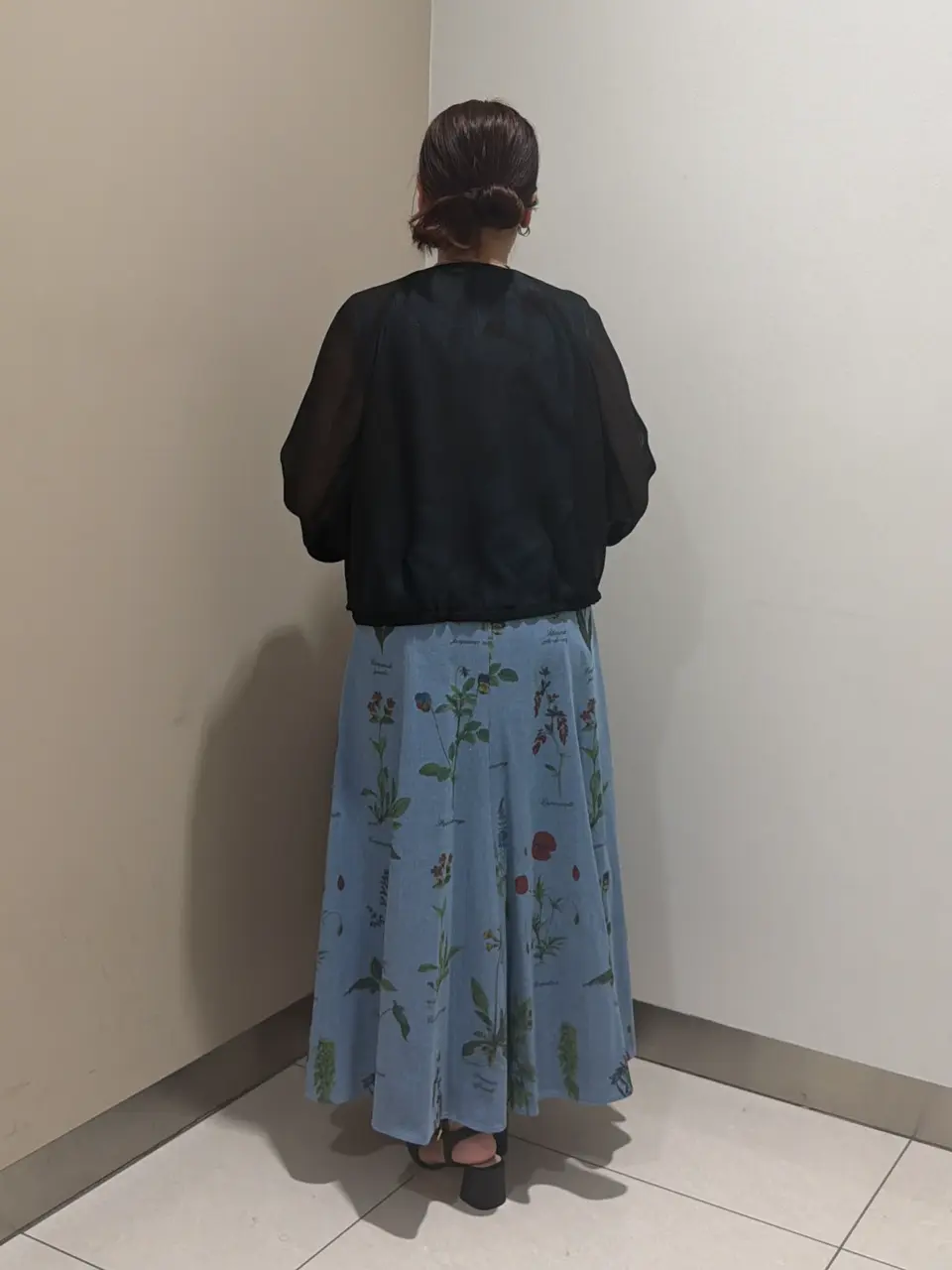 GRACE CONTINENTAL The Banquet SAITO コーディネート画像