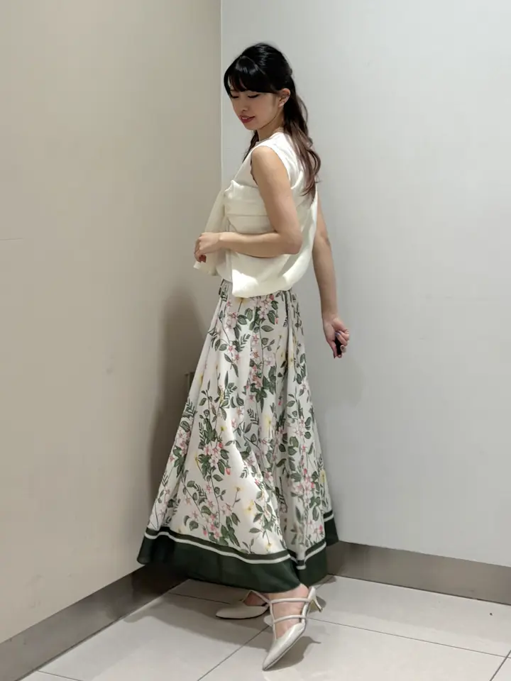 GRACE CONTINENTAL The Banquet FUKUSHIMA YURIE コーディネート画像