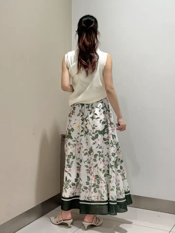 GRACE CONTINENTAL The Banquet FUKUSHIMA YURIE コーディネート画像