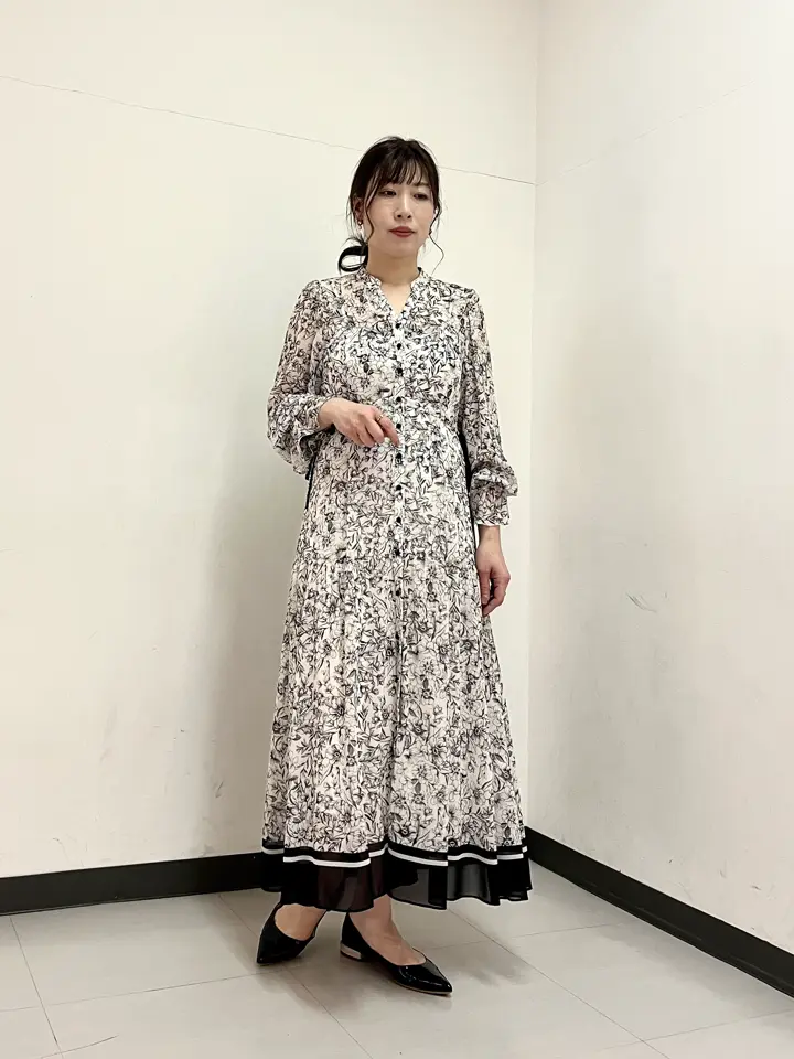 GRACE CONTINENTAL The Banquet 泉　智子 コーディネート画像