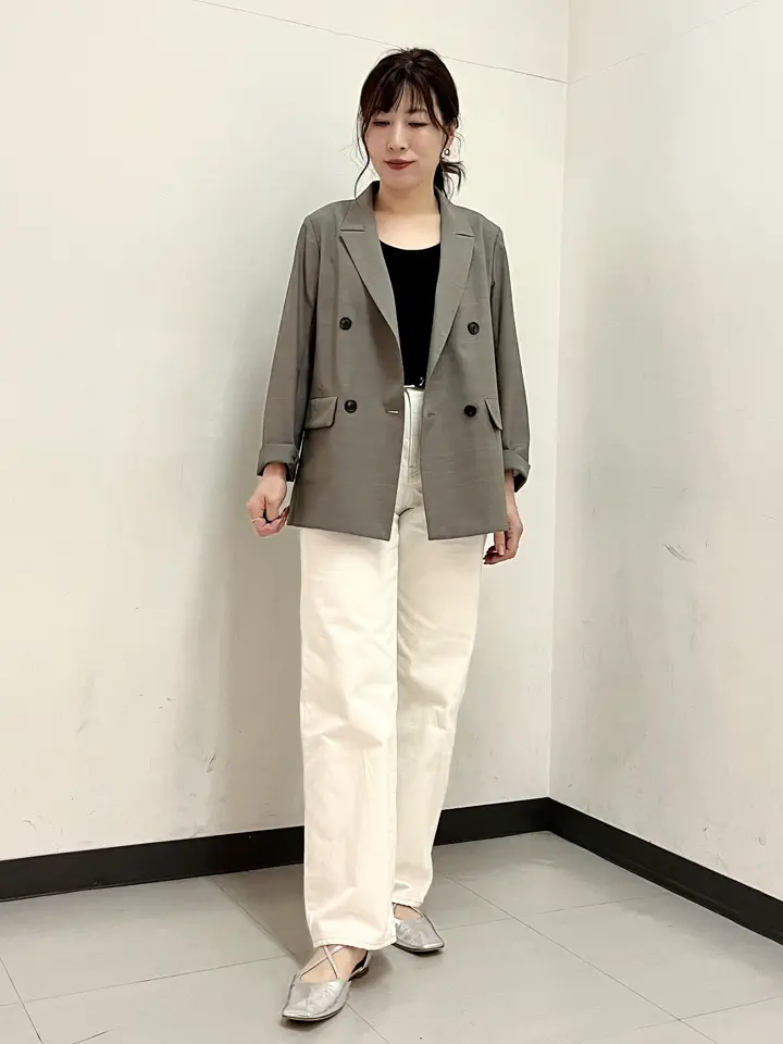 GRACE CONTINENTAL The Banquet 泉　智子 コーディネート画像