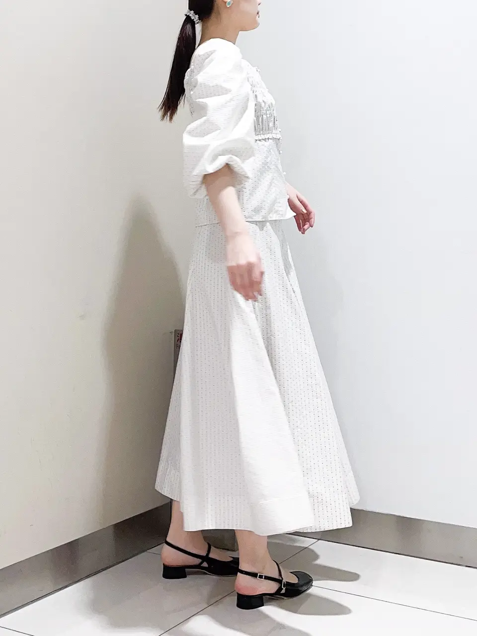 GRACE CONTINENTAL The Banquet nao コーディネート画像