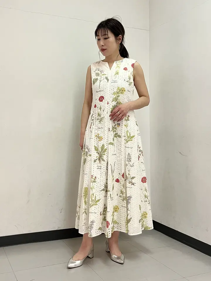 GRACE CONTINENTAL The Banquet 泉　智子 コーディネート画像