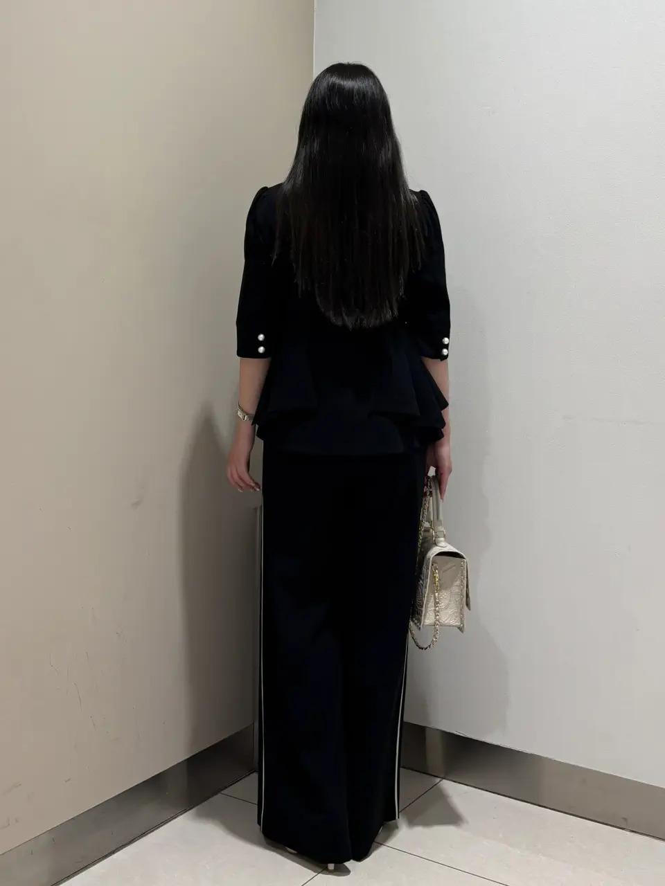 GRACE CONTINENTAL The Banquet 松原 明音 コーディネート画像