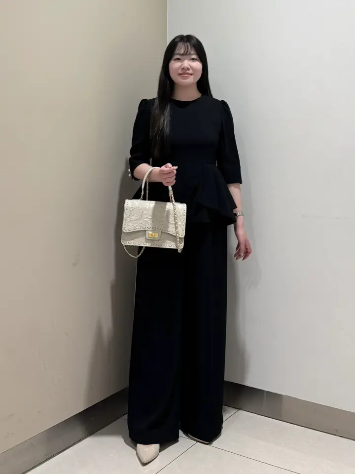 GRACE CONTINENTAL The Banquet 松原 明音 コーディネート画像