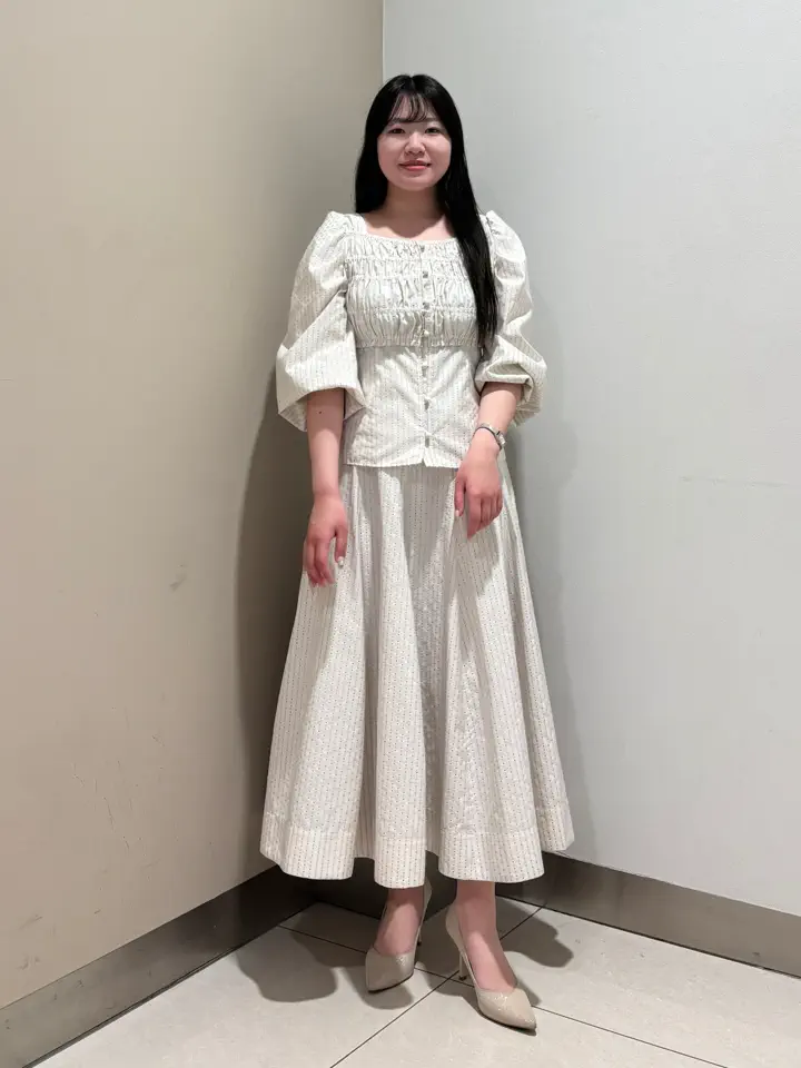 GRACE CONTINENTAL The Banquet 松原 明音 コーディネート画像