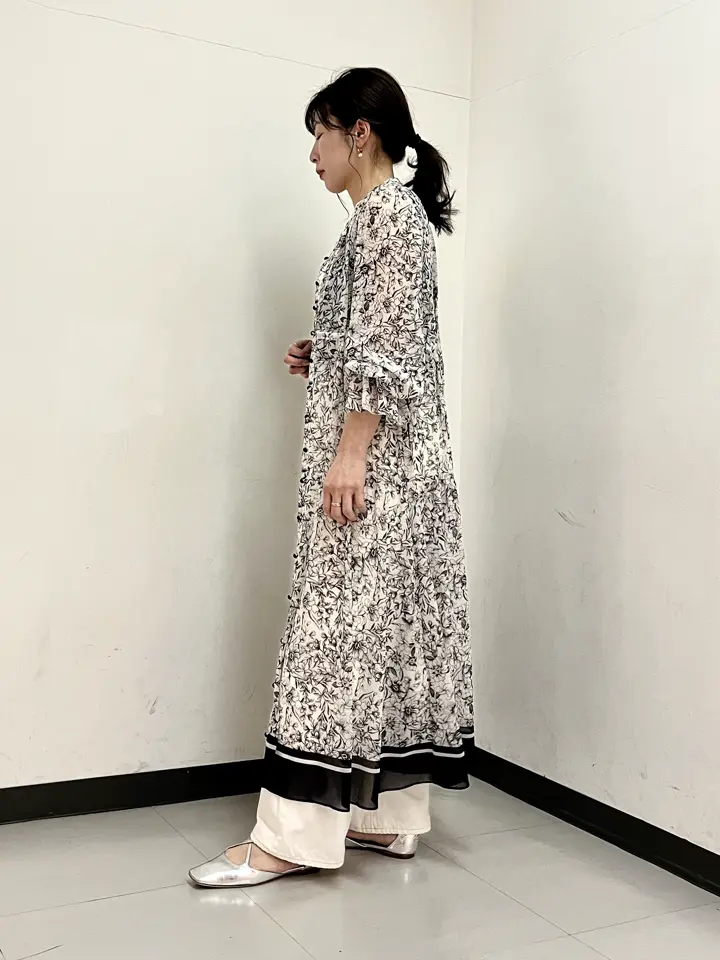 GRACE CONTINENTAL The Banquet 泉　智子 コーディネート画像