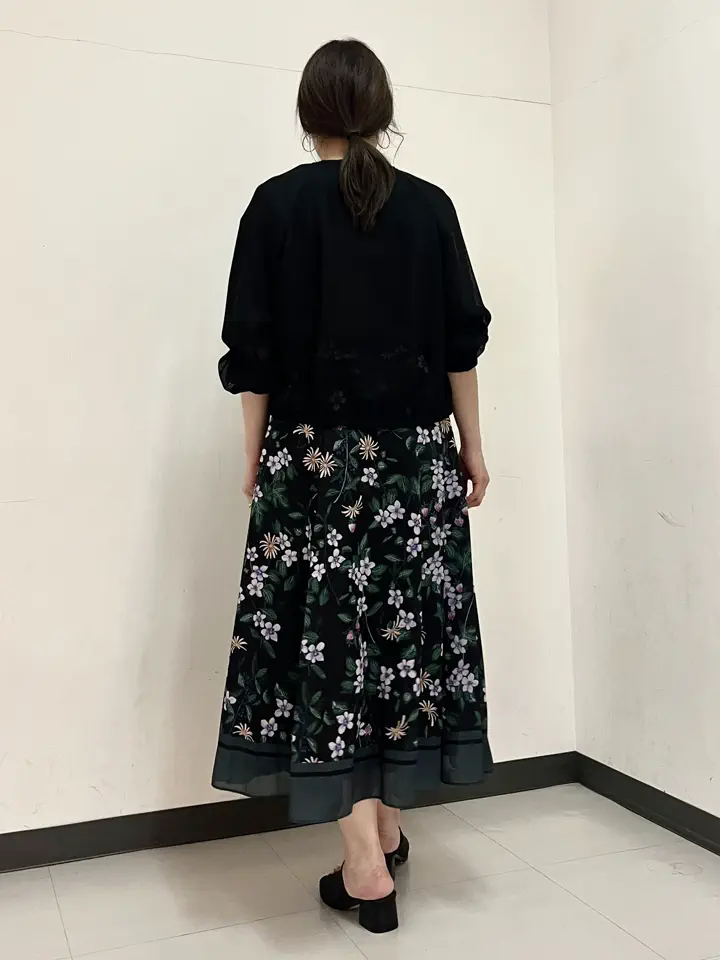 GRACE CONTINENTAL The Banquet 泉　智子 コーディネート画像