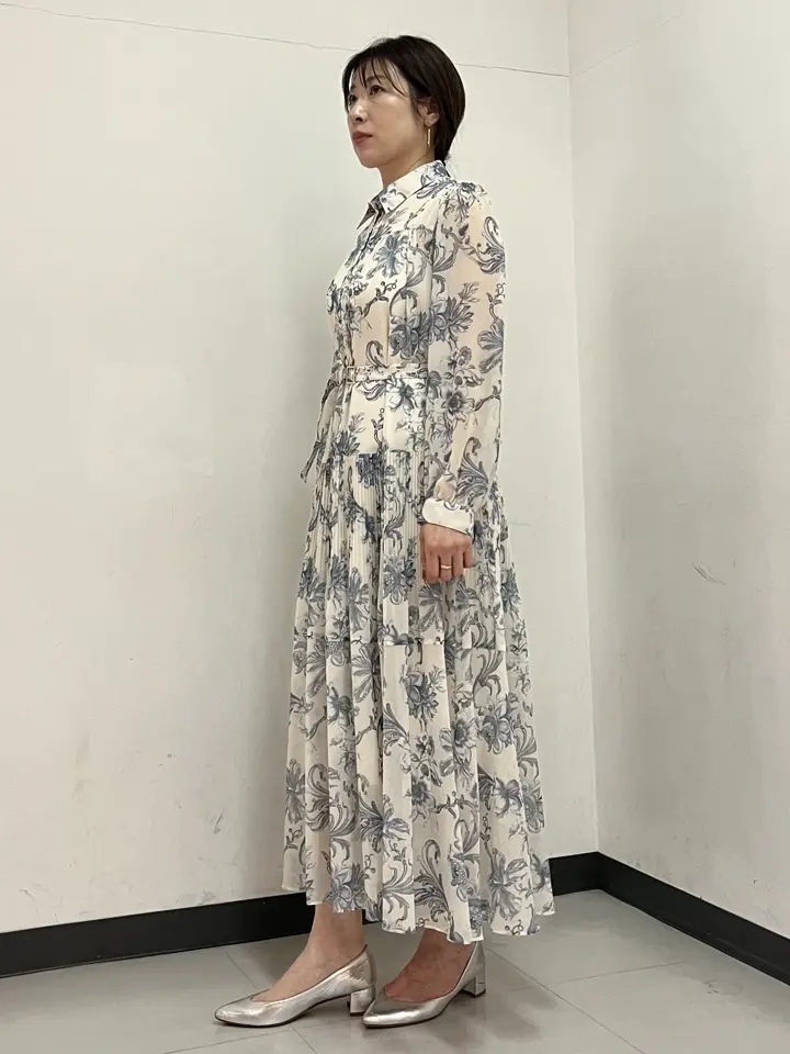 GRACE CONTINENTAL The Banquet 泉　智子 コーディネート画像