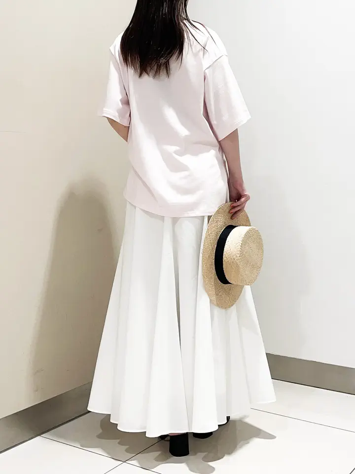 GRACE CONTINENTAL The Banquet nao コーディネート画像