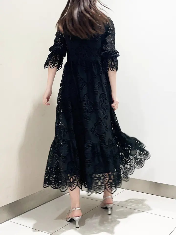 GRACE CONTINENTAL The Banquet nao コーディネート画像