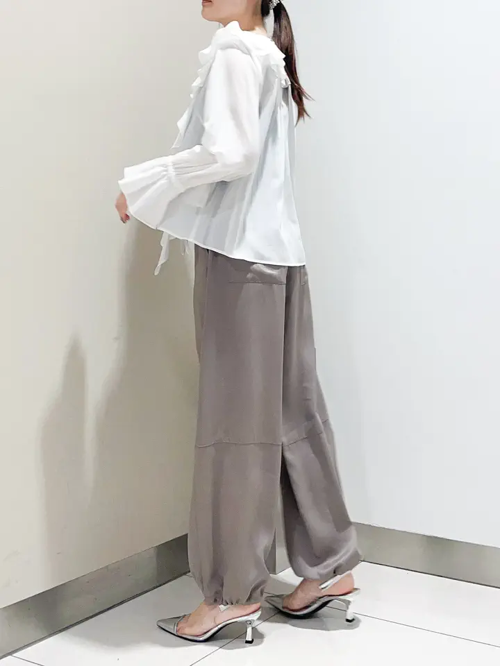 GRACE CONTINENTAL The Banquet nao コーディネート画像