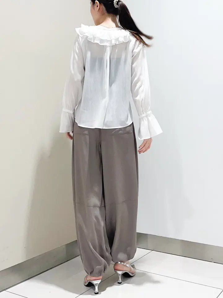 GRACE CONTINENTAL The Banquet nao コーディネート画像