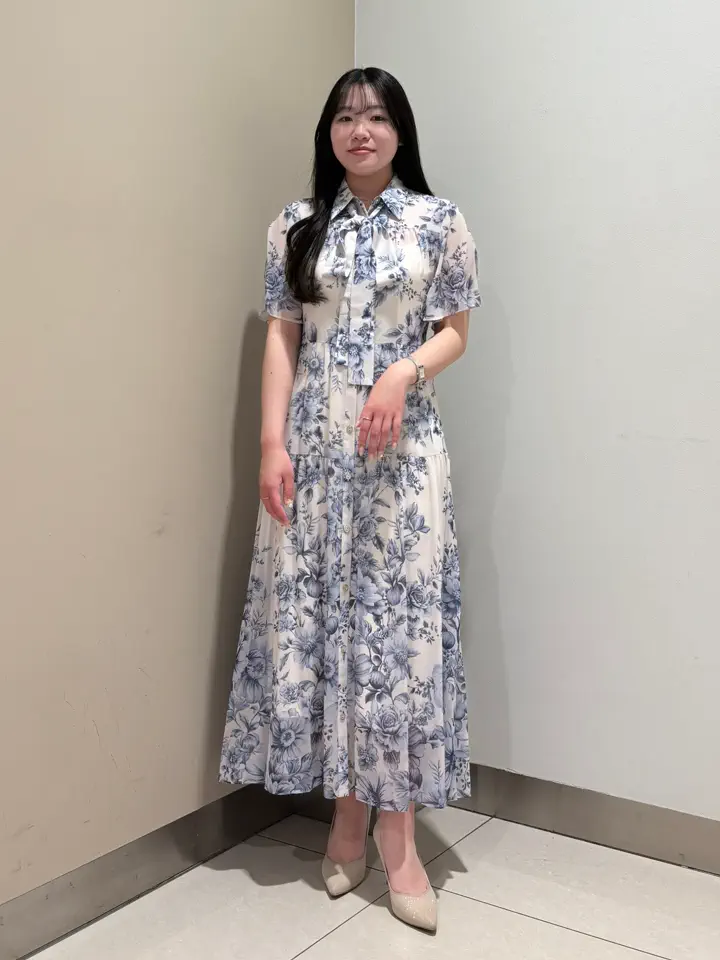 GRACE CONTINENTAL The Banquet 松原 明音 コーディネート画像