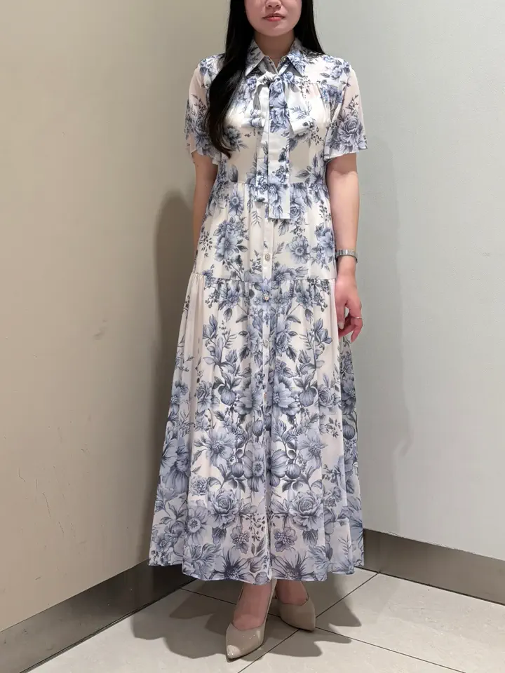 GRACE CONTINENTAL The Banquet 松原 明音 コーディネート画像