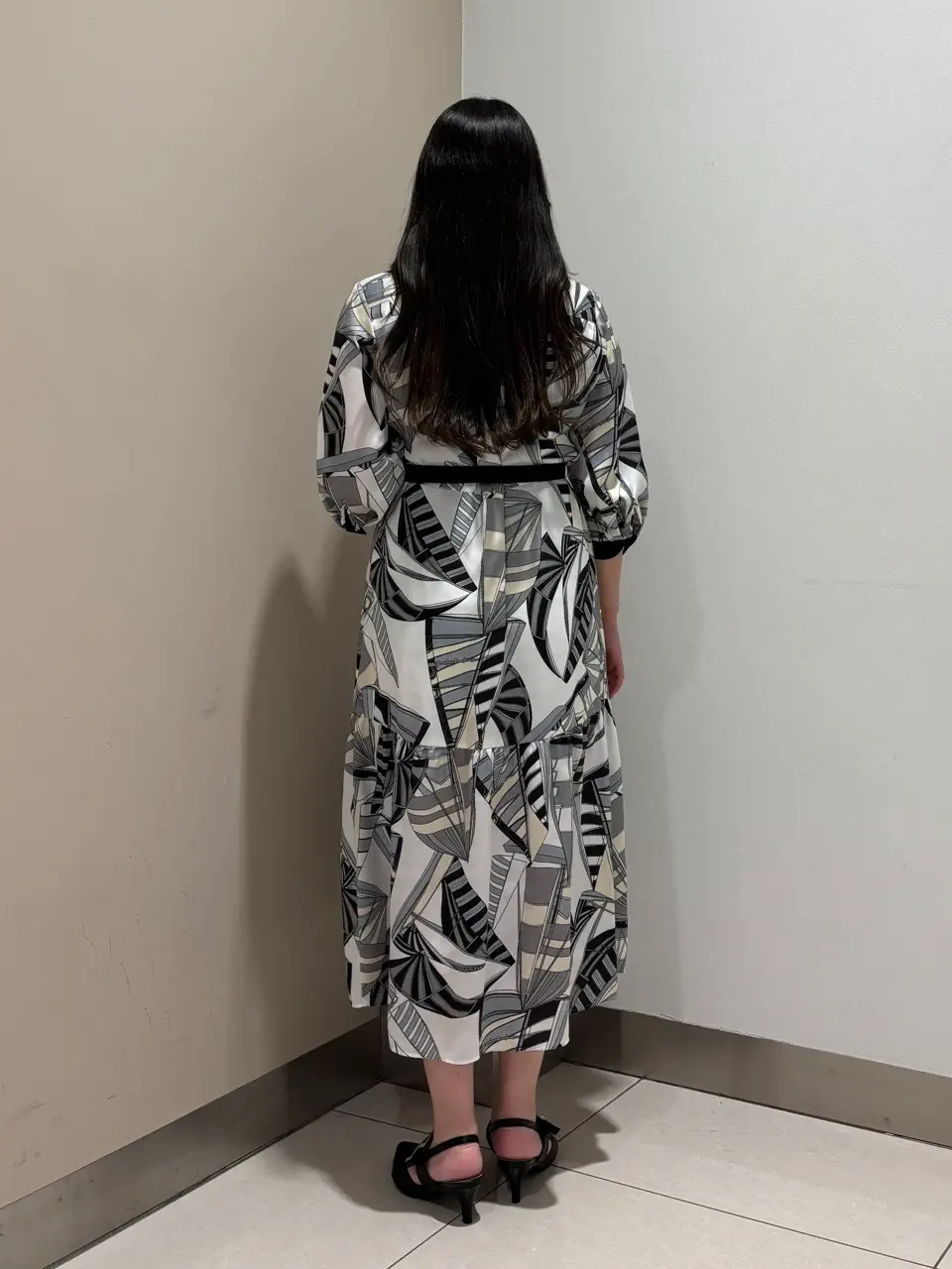 GRACE CONTINENTAL The Banquet 松原 明音 コーディネート画像