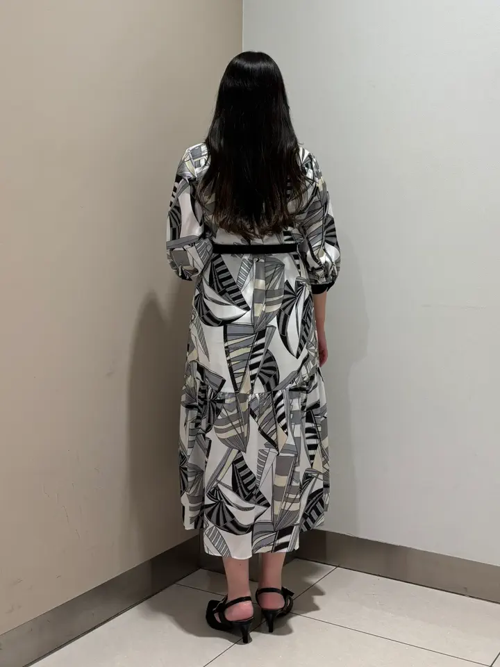 GRACE CONTINENTAL The Banquet 松原 明音 コーディネート画像