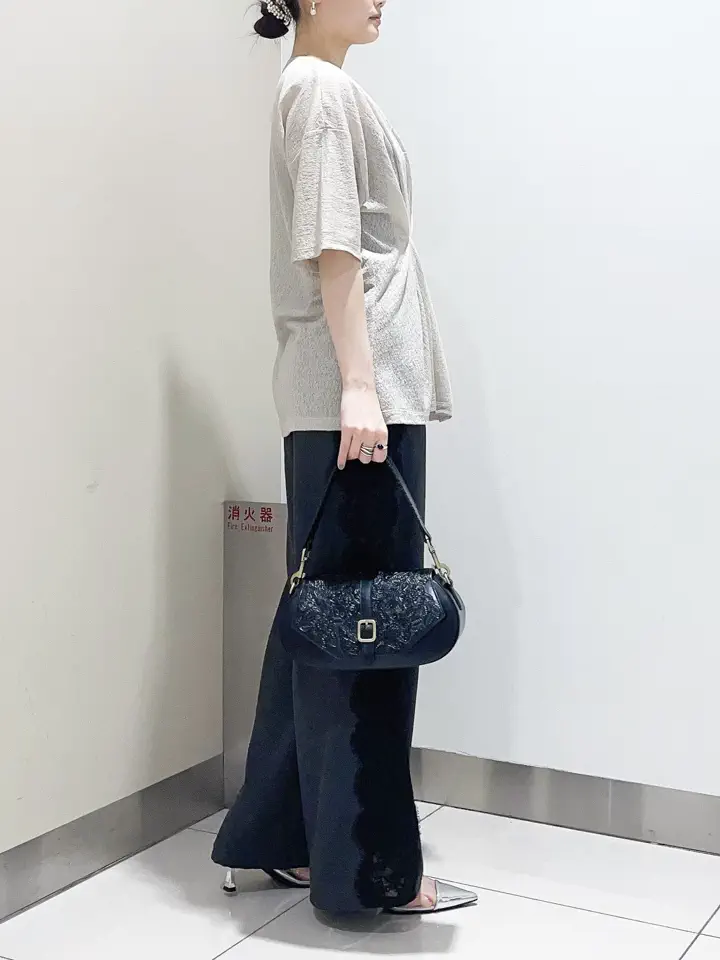 GRACE CONTINENTAL The Banquet nao コーディネート画像