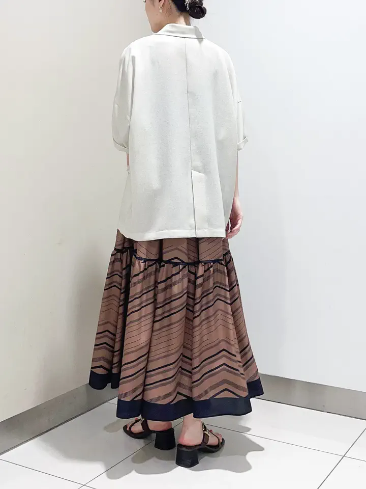 GRACE CONTINENTAL The Banquet nao コーディネート画像