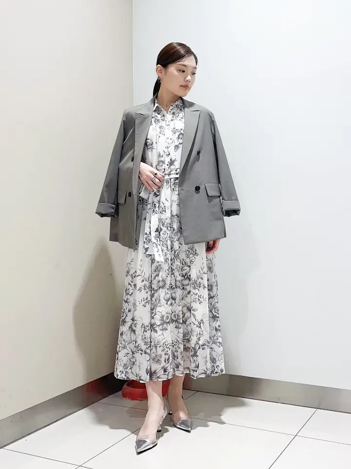 GRACE CONTINENTAL The Banquet nao コーディネート画像