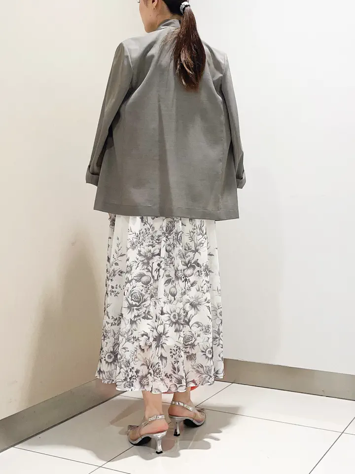 GRACE CONTINENTAL The Banquet nao コーディネート画像