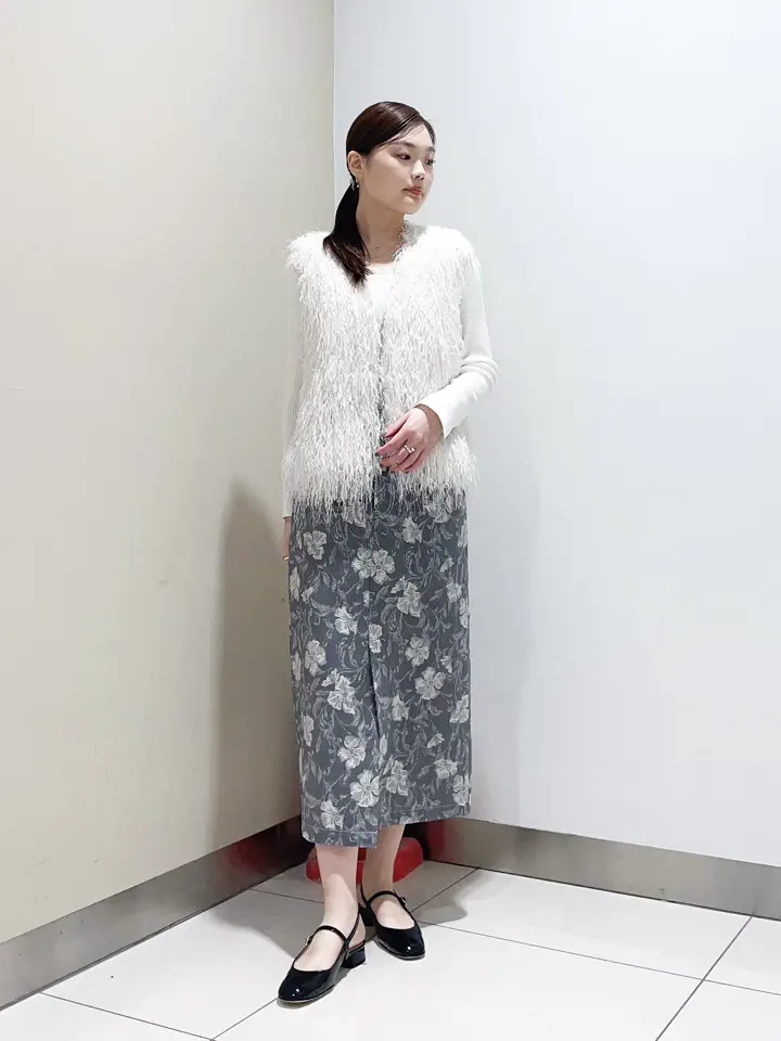 GRACE CONTINENTAL The Banquet nao コーディネート画像