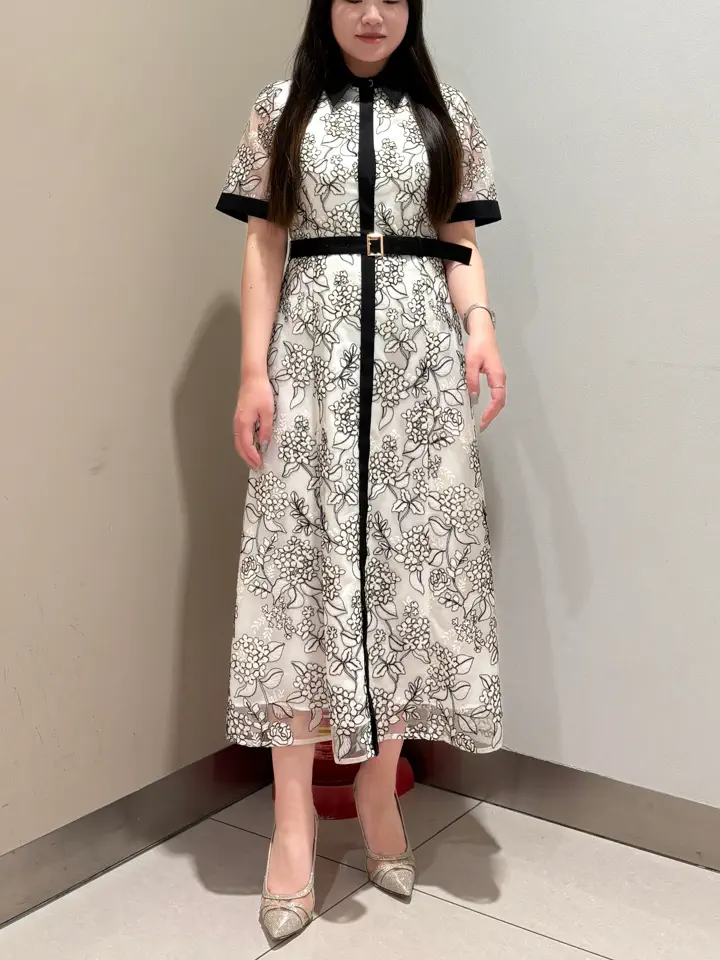 GRACE CONTINENTAL The Banquet 松原 明音 コーディネート画像