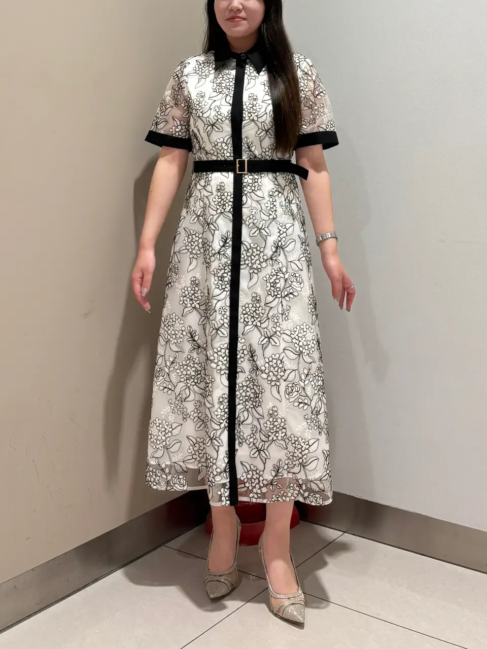 GRACE CONTINENTAL The Banquet 松原 明音 コーディネート画像