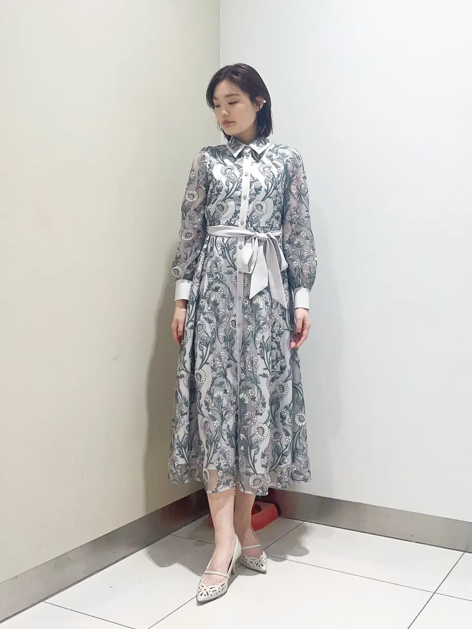 GRACE CONTINENTAL The Banquet nao コーディネート画像
