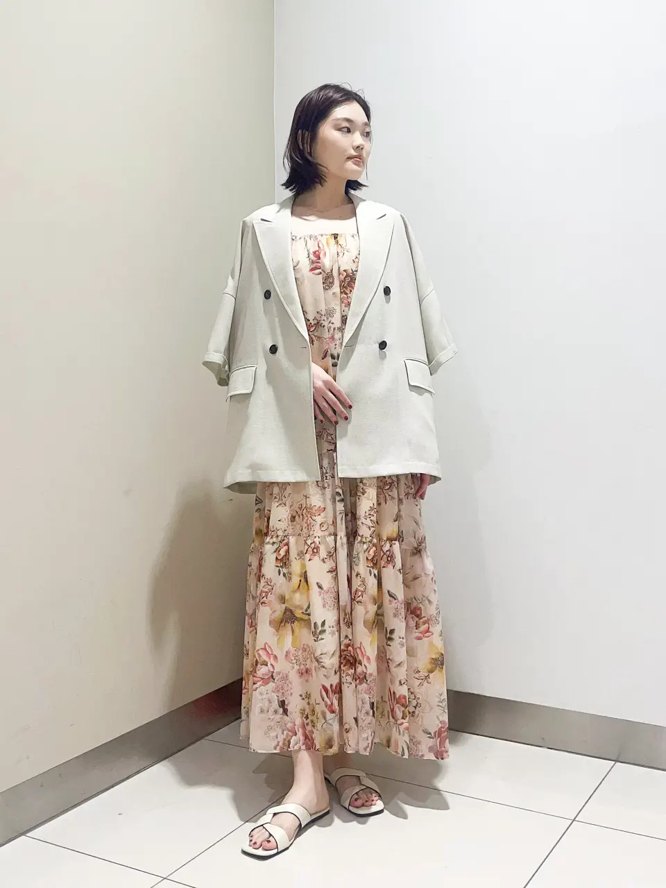 GRACE CONTINENTAL The Banquet nao コーディネート画像