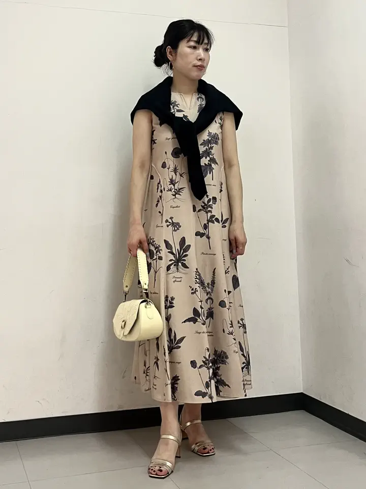 GRACE CONTINENTAL The Banquet 泉　智子 コーディネート画像