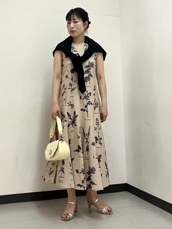 GRACE CONTINENTAL The Banquet 泉　智子 コーディネート画像