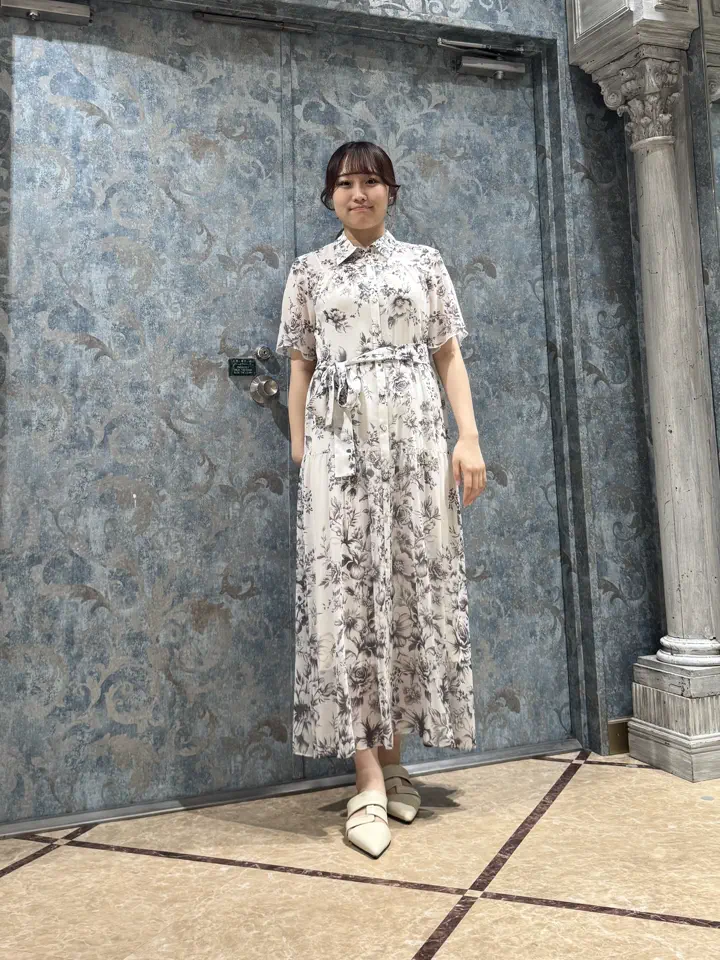 GRACE CONTINENTAL The Banquet 大橋　可苗 コーディネート画像