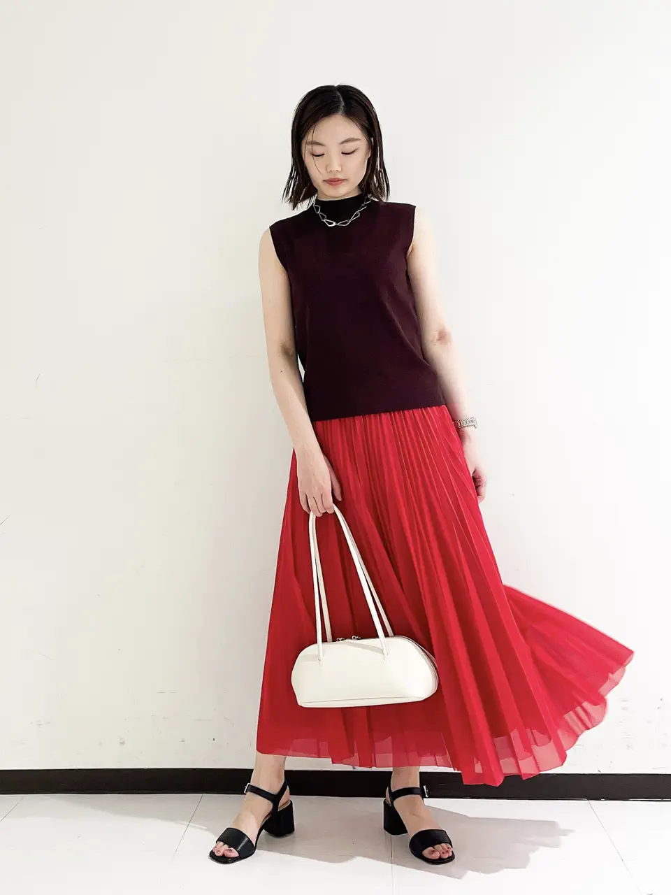 GRACE CONTINENTAL The Banquet nao コーディネート画像