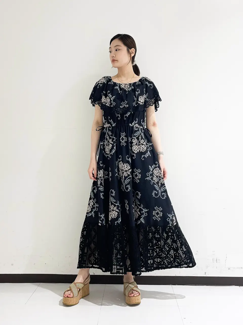 GRACE CONTINENTAL The Banquet nao コーディネート画像