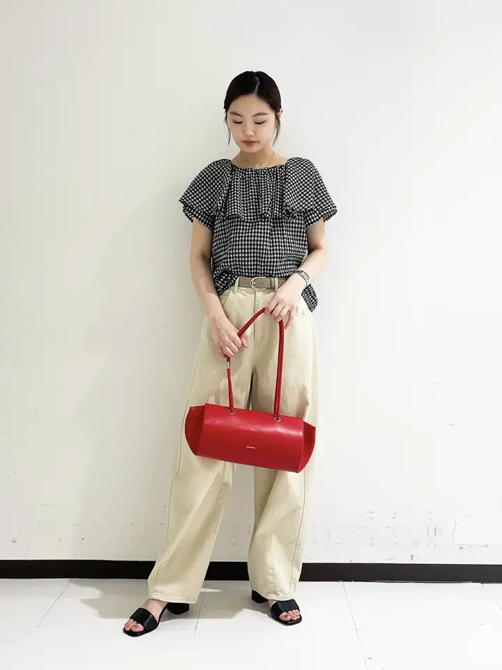 GRACE CONTINENTAL The Banquet nao コーディネート画像