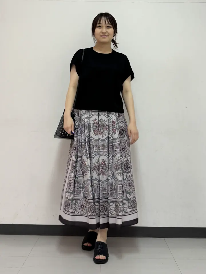 GRACE CONTINENTAL The Banquet 大橋　可苗 コーディネート画像