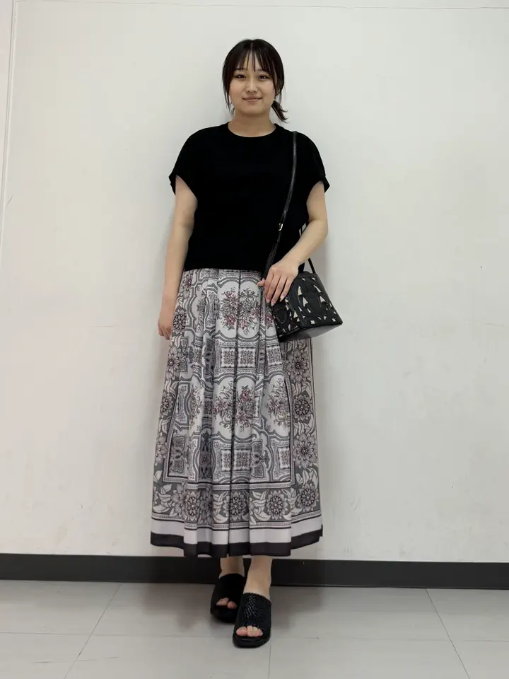 GRACE CONTINENTAL The Banquet 大橋　可苗 コーディネート画像
