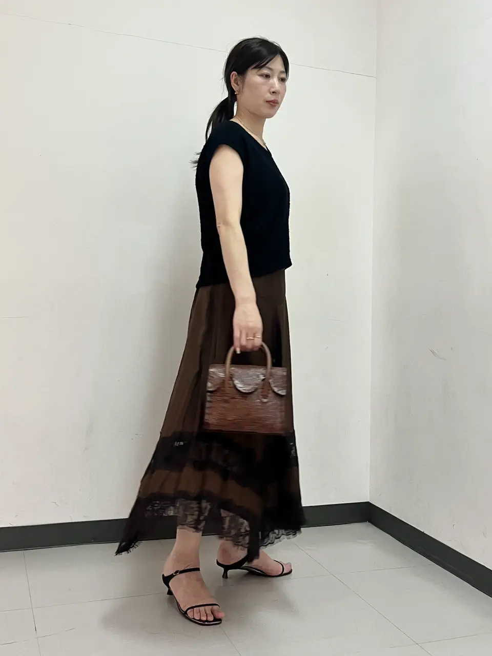 GRACE CONTINENTAL The Banquet 泉　智子 コーディネート画像