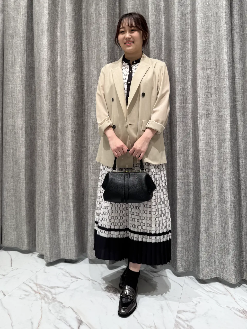 GRACE CONTINENTAL The Banquet 大橋　可苗 コーディネート画像