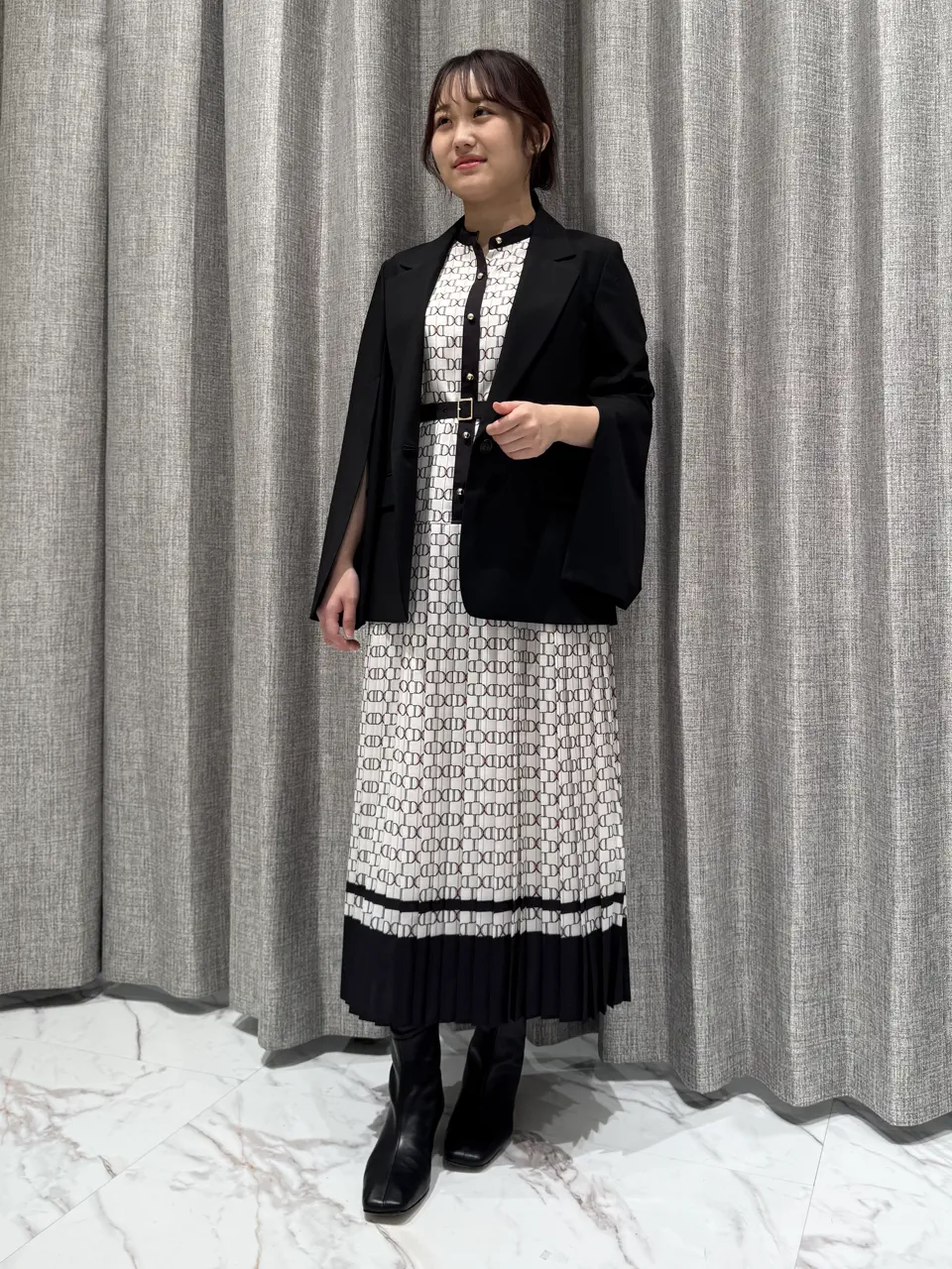 GRACE CONTINENTAL The Banquet 大橋　可苗 コーディネート画像
