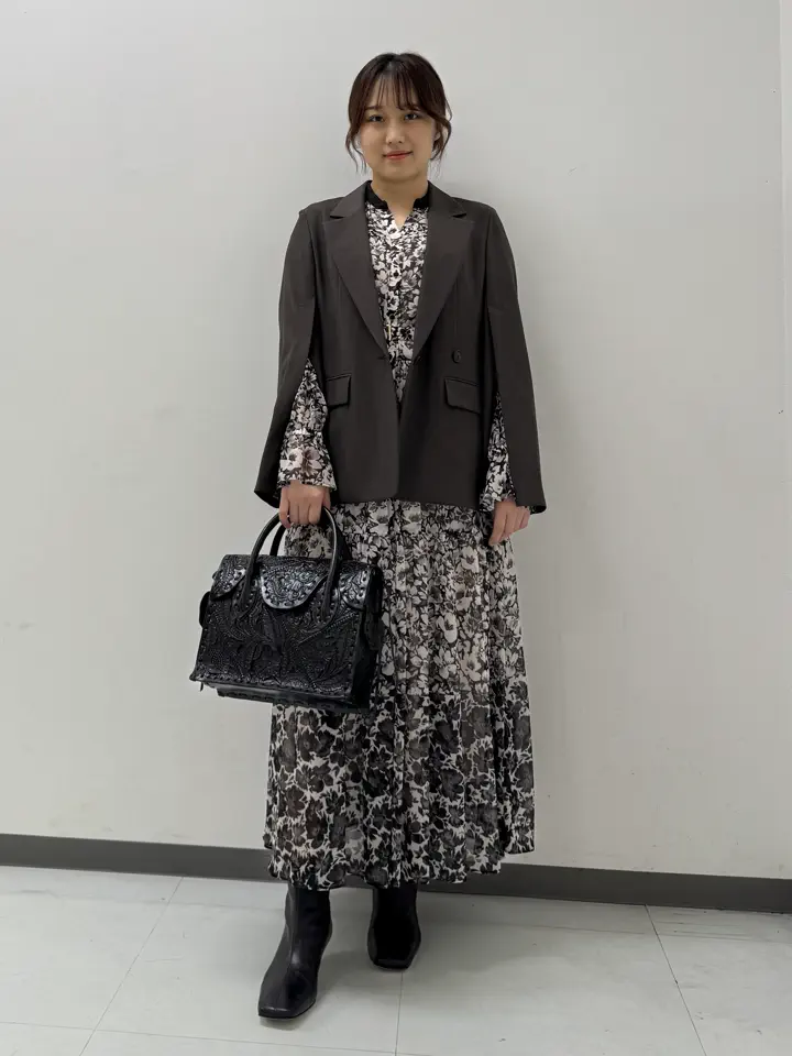 GRACE CONTINENTAL The Banquet 大橋　可苗 コーディネート画像