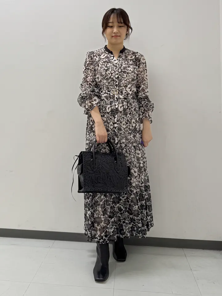 GRACE CONTINENTAL The Banquet 大橋　可苗 コーディネート画像