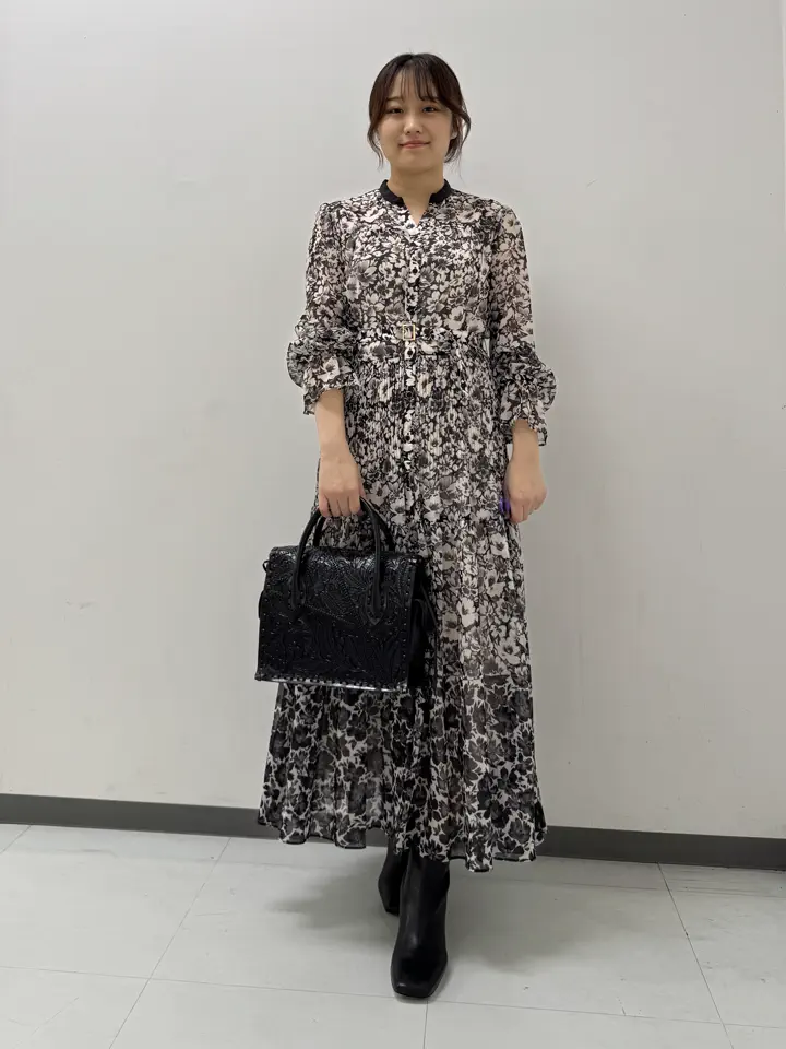 GRACE CONTINENTAL The Banquet 大橋　可苗 コーディネート画像