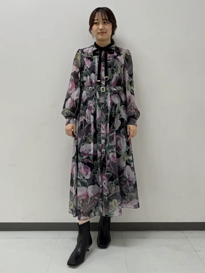 GRACE CONTINENTAL The Banquet 大橋　可苗 コーディネート画像