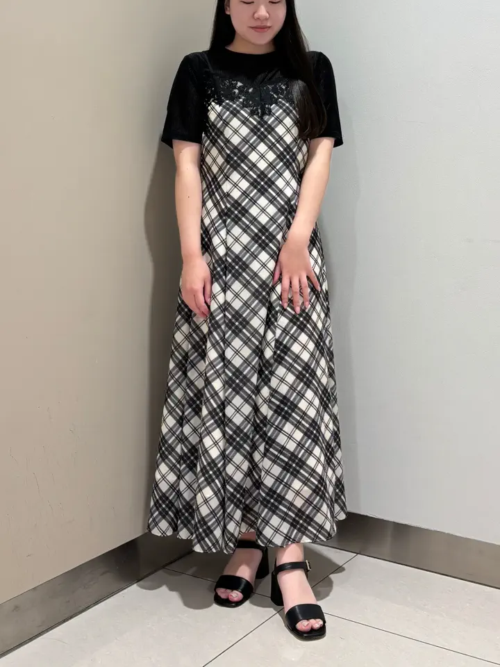 GRACE CONTINENTAL The Banquet 松原 明音 コーディネート画像