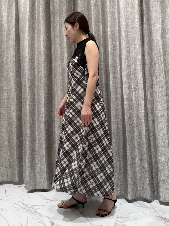GRACE CONTINENTAL The Banquet 泉　智子 コーディネート画像