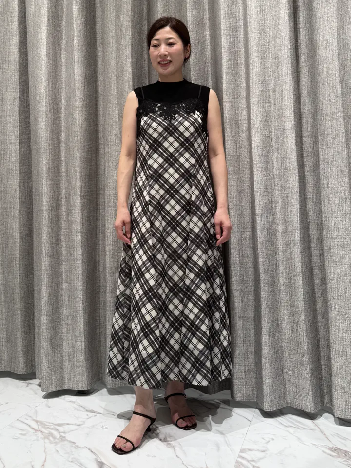 GRACE CONTINENTAL The Banquet 泉　智子 コーディネート画像
